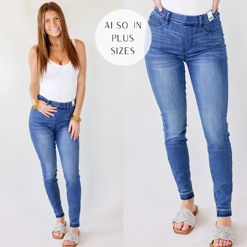 Last Chance Size 0, 1, 3, 5, 7, 20W & 22W | Judy Blue | Free To Dream Elastic Waist Pull On Skinny Jeans with Release Hem in Medium Wash